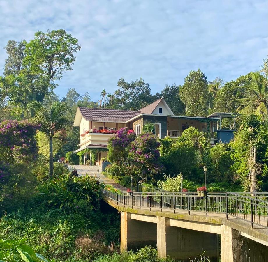 Flower Valley Plantation Homestay Munnar Exterior photo